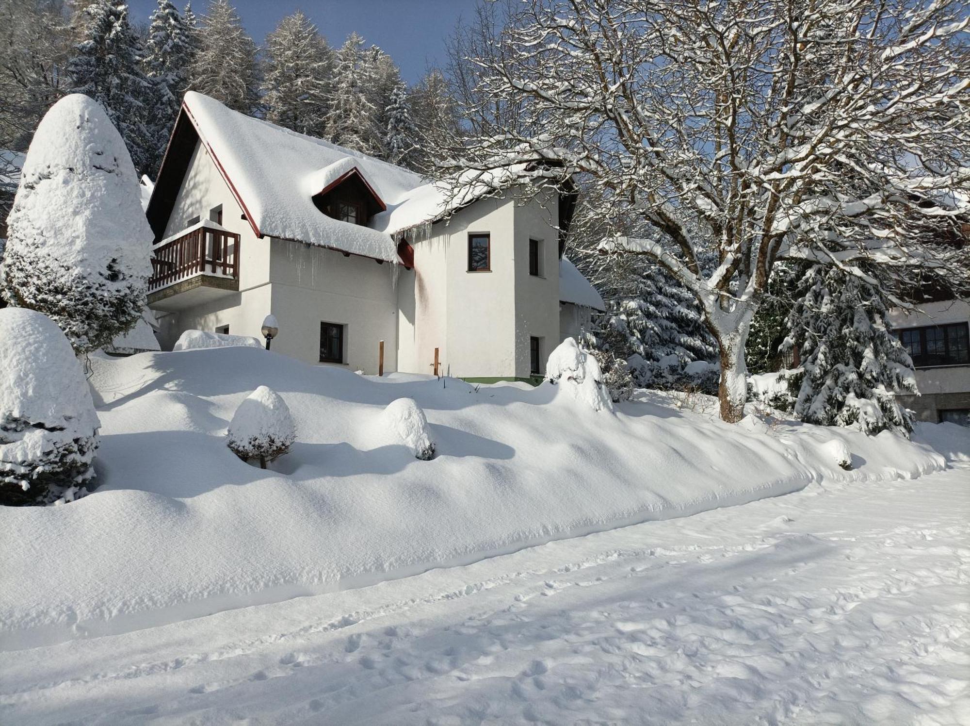 Pension Doro Černý Dŭl Esterno foto